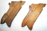 GER: Links: Griffschalen Pistole 08, Schweiz. Modifikation
Rechts: Griffschalen Pistole 08 (P08)